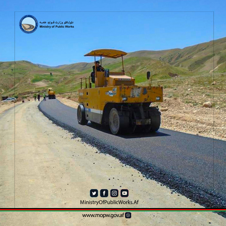 سمنگان: ساختمان سرک ولسوالی دره صوف -  معدن شباشک ولایت سمنگان به شدت جریان دارد 