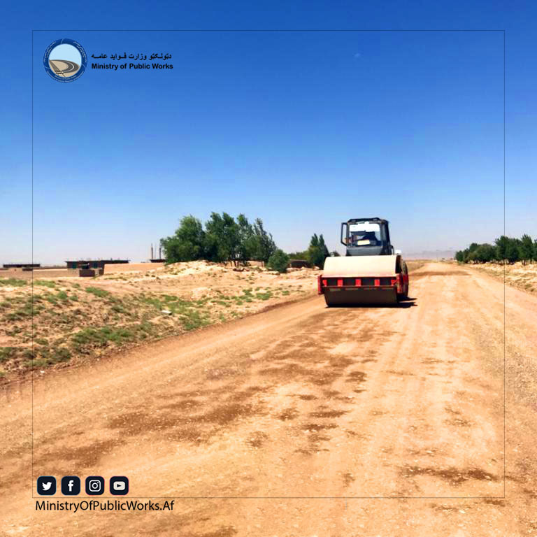 کار اعمار و ساختمان سرک در ولسوالی گذره ولایت هرات ۴۷ فیصد پیشرفت کاری دارد