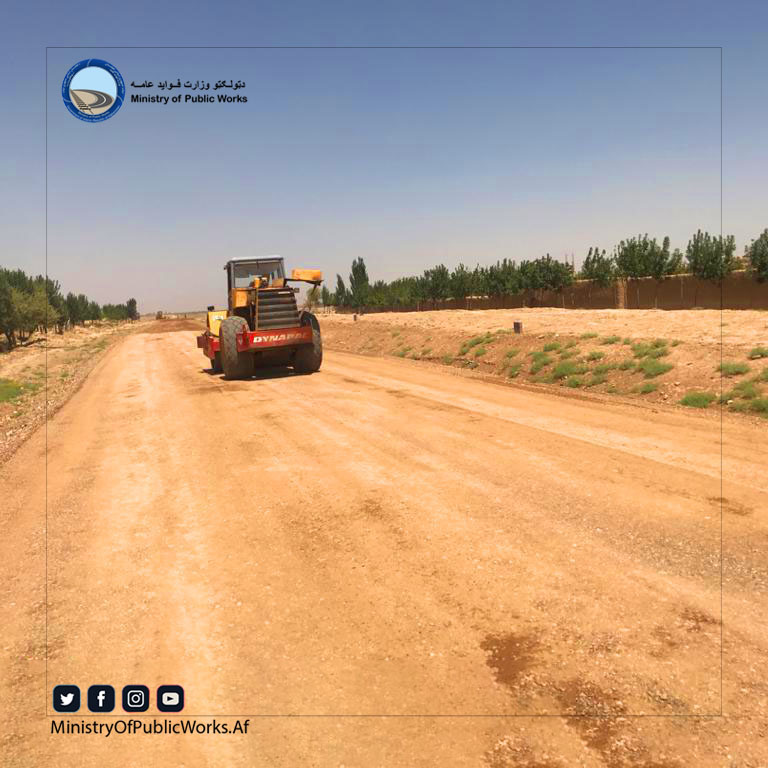 کار اعمار و ساختمان سرک در ولسوالی گذره ولایت هرات ۴۷ فیصد پیشرفت کاری دارد