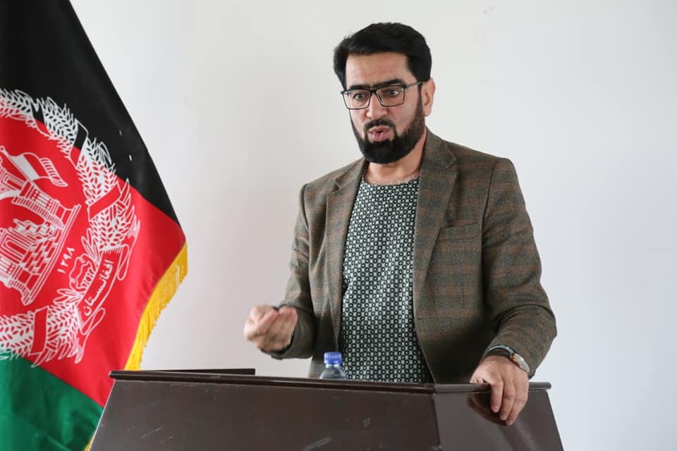 وزیر فواید عامه مشکلات و پیشنهاد های باشندگان ولایت پکتیا را استماع نمود