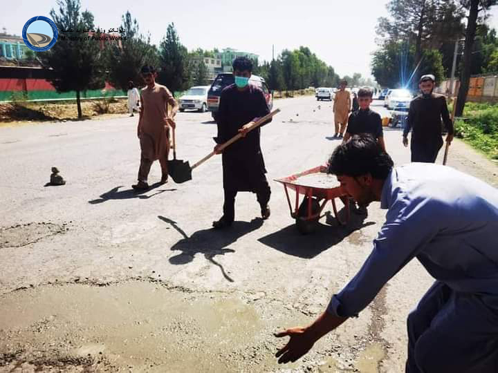 سرک‌ها سرمایه ملی‌ست حفظ و مراقبت آن وجیبه ملی هر شهروند است
