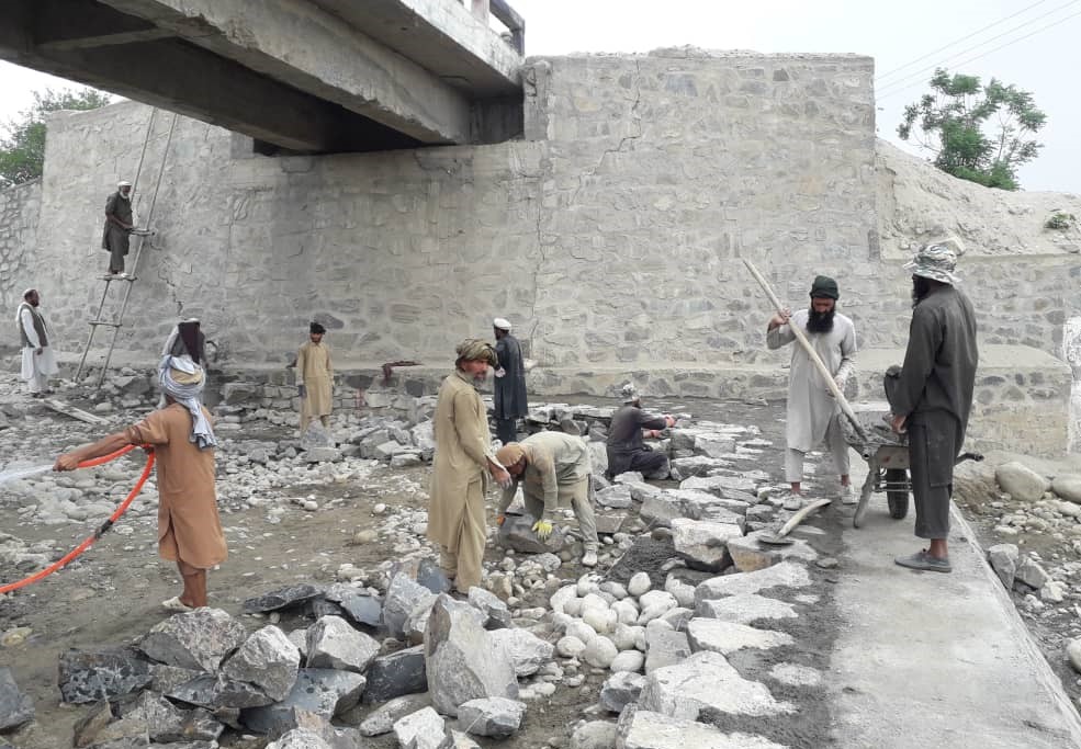 لغمان: د ده زیارت پُل د ترمیم چارې ۹۰ سلنه بشپړې شوې دي