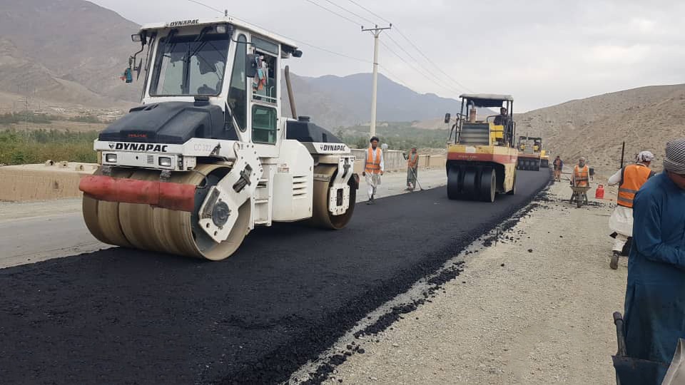 مسیر اصلی شاهراه سالنگ ها در ۲۰ روز آینده بروی ترافیک باز می گردد