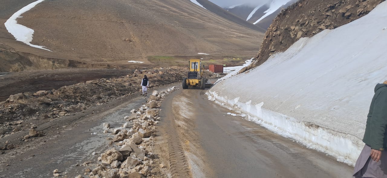 د هېواد د سړکونو او لویو لارو د نن ورځې وضعیت